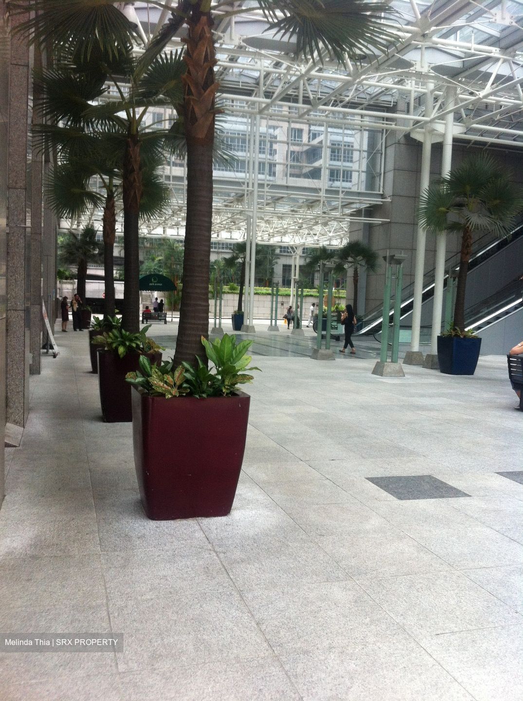 UE Square (D9), Office #392069931
